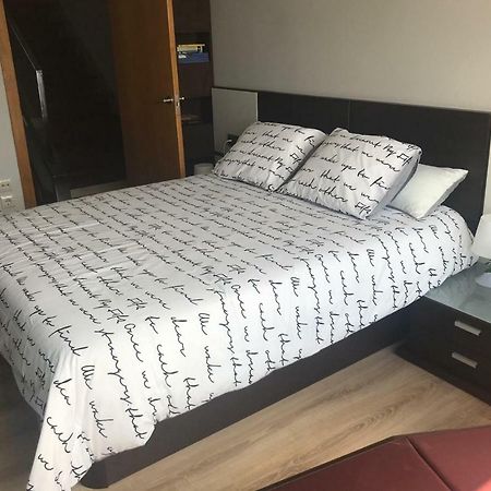 Apartament Duplex Centrico Con Vistas Al Mar Vigo Zewnętrze zdjęcie