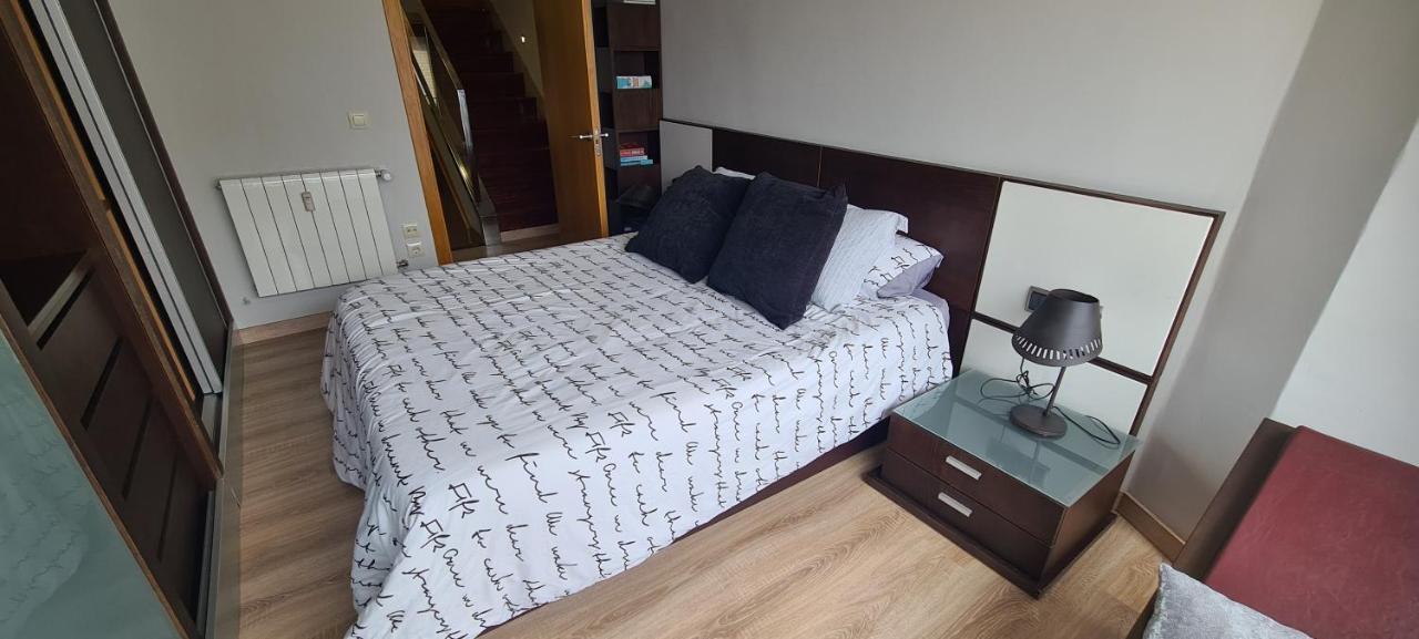 Apartament Duplex Centrico Con Vistas Al Mar Vigo Zewnętrze zdjęcie